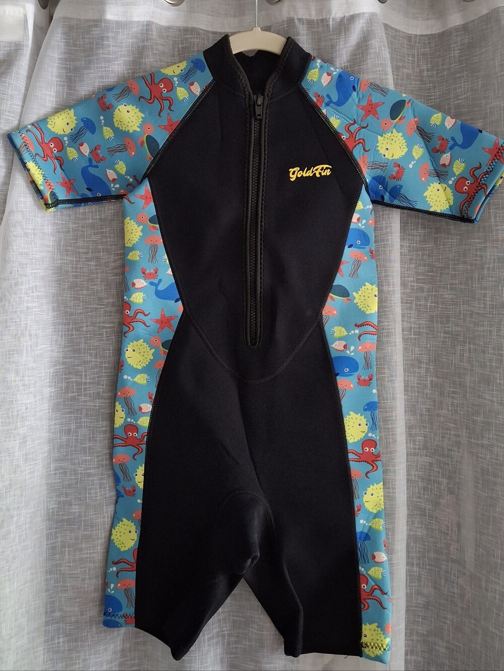 GoldFin Kids Shorty Neoprene Wetsuit Size 10